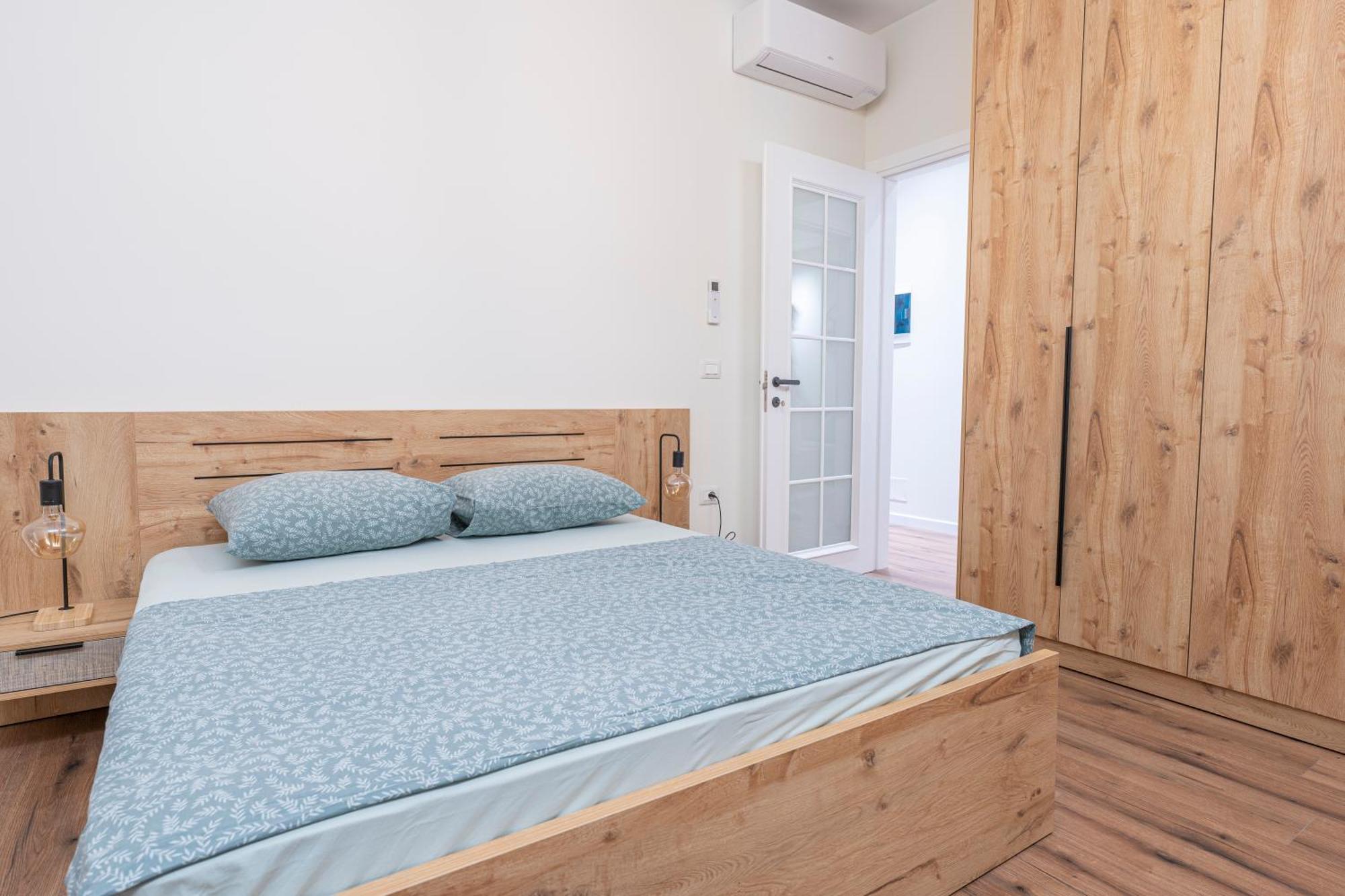 Cane Apartment Emerald Тирана Екстериор снимка
