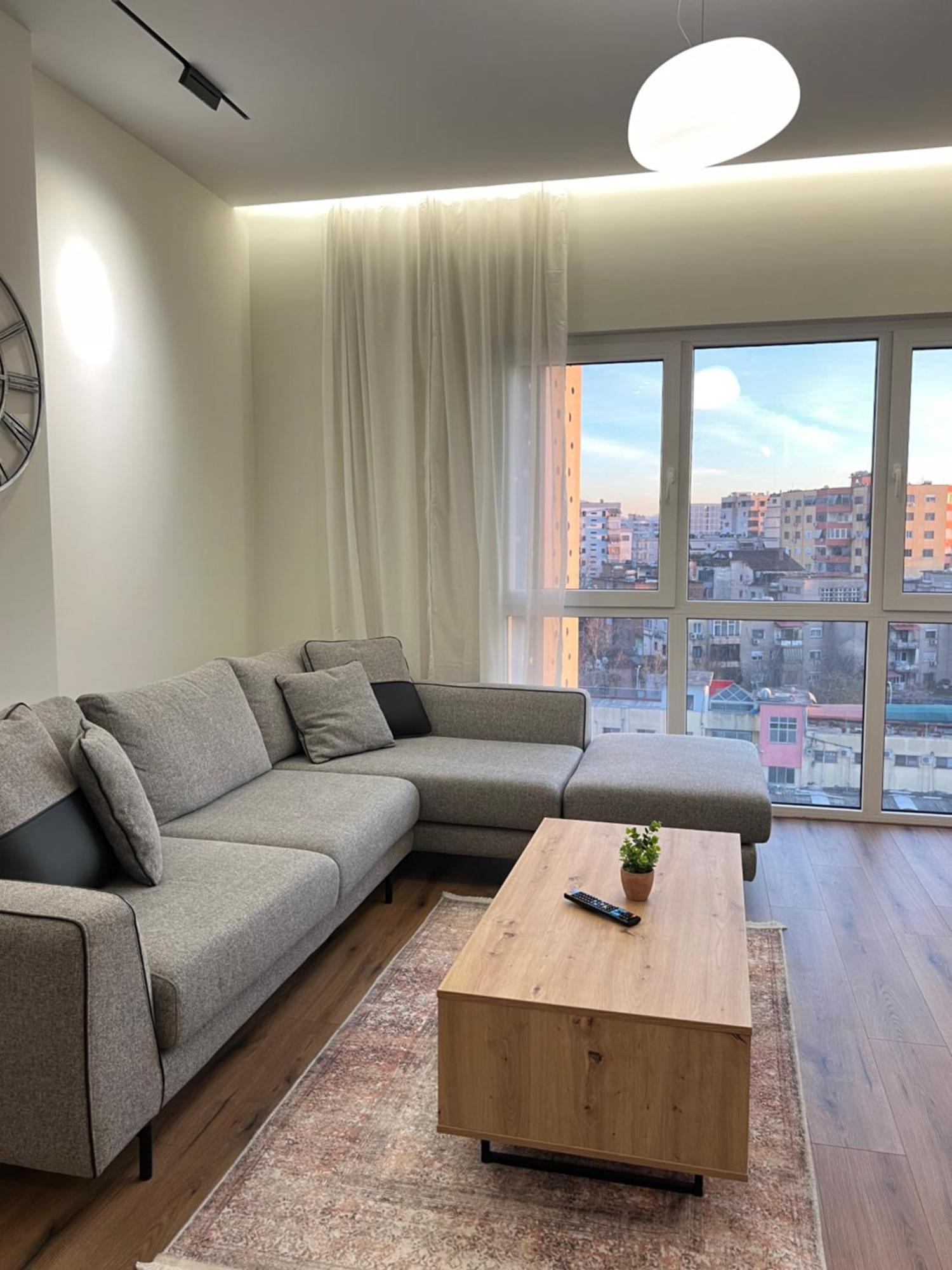 Cane Apartment Emerald Тирана Екстериор снимка
